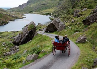 Do you want to travel more in 2018? Plan your next trip with us and experience the Ring of Kerry's wild landscapes, untouched beaches and inspiring mountain ranges