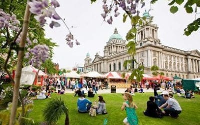 Northern Ireland goes from strength to strength as beautifully #scenic landscapes, attractions both #historic and contemporary and wonderfully warm welcomes captivate repeat and first-time visitors alike. #NorthernIreland #Ireland #CaraGroupTravel #Travel