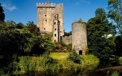 Join a Group Getaway to Ireland! See the #WildAtlanticWay, #BlarneyCastle & Attend a Medieval Banquet in a 15th Century Castle! #CaragroupTravel #Travel #Ireland