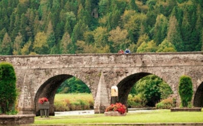 Ireland’s #AncientEast is called the storybook of #Ireland for a reason. From ancient kings to modern day poets and fishermen, experience these stories brought to life in front your very eyes. #IrelandsAncientEast #CaraGroupTravel