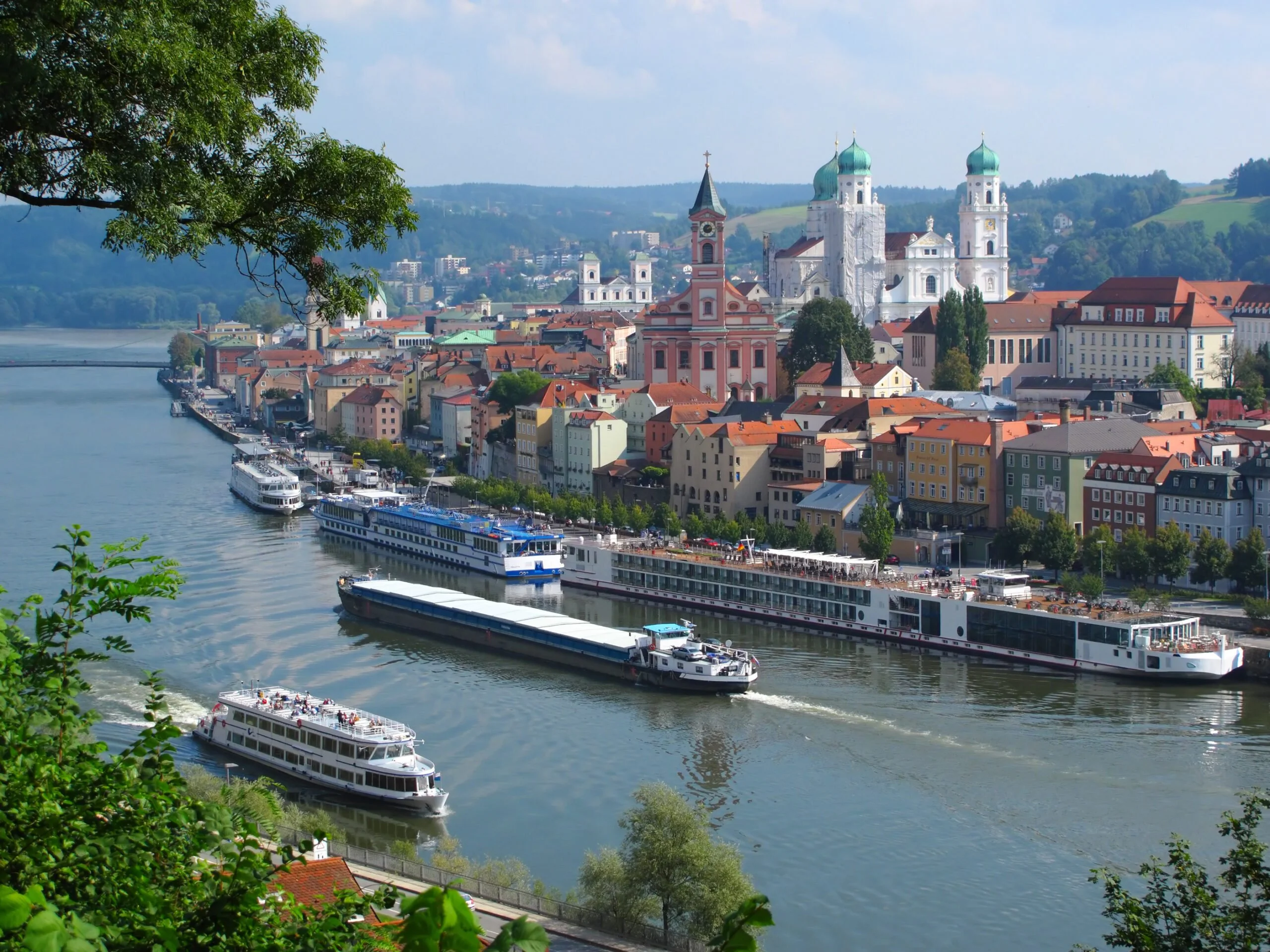 | Cara Group Travel
